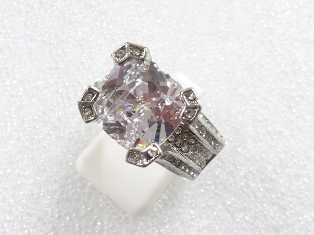 CRYSTAL FASHION RING / JP SIZE 17